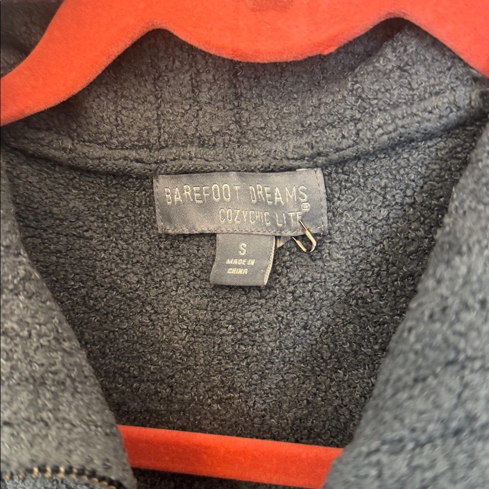Barefoot Dreams Cozy Half-Zip Pullover Tunic - Charcoal small - Picture 5 of 8